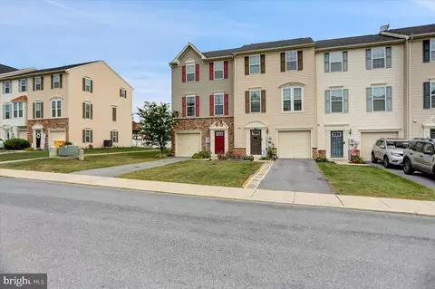 59 Gauley River Path, Falling Waters, WV 25419 photo 2