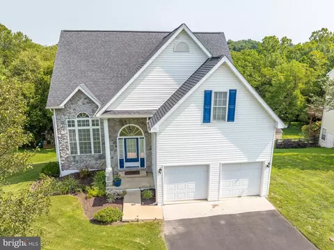 154 Mercedes Dr, Martinsburg, WV 25404