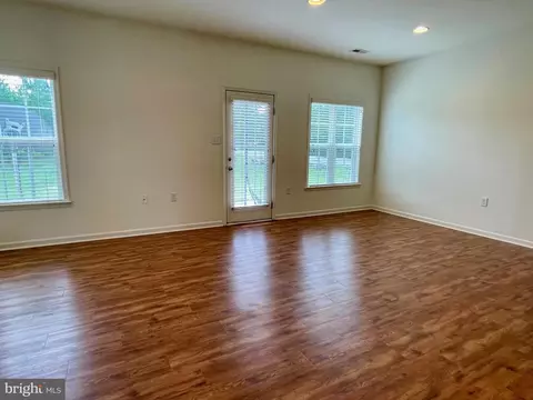 Living - 12 Chennault Trl, Falling Waters, WV 25419 photo 2 of 2