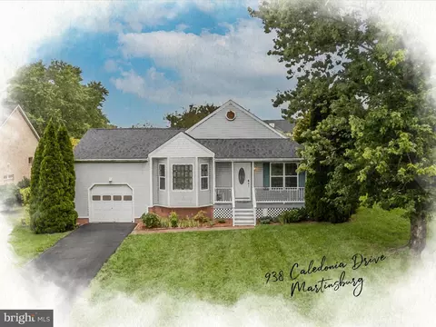 938 Caledonia Dr, Martinsburg, WV 25405