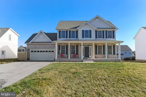 581 Webber Springs Dr, Inwood, WV 25428