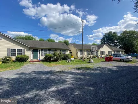 78 82 84 Preschool Ct, Inwood, WV 25428