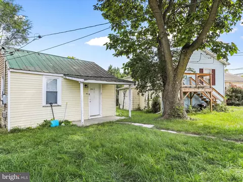 10 14 Place Dr, Martinsburg, WV 25401