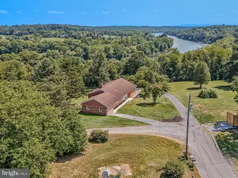View/Area - 122 Vision Ln, Falling Waters, WV 25419 photo 6 of 14