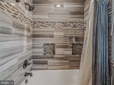 Bath - 122 Vision Ln, Falling Waters, WV 25419 photo 2 of 3