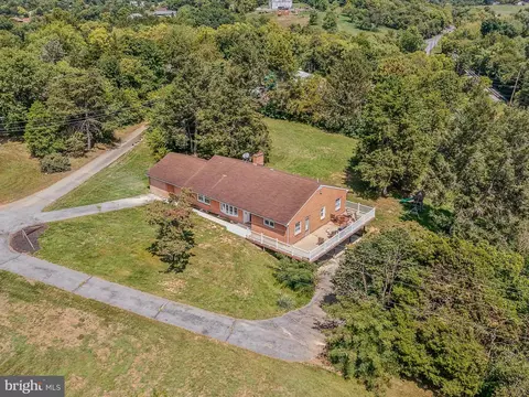 View/Area - 122 Vision Ln, Falling Waters, WV 25419 photo 4 of 14