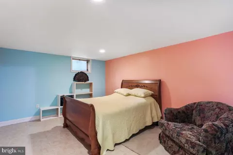 Bedroom - 314 Ashton Dr, Falling Waters, WV 25419 photo 2 of 4