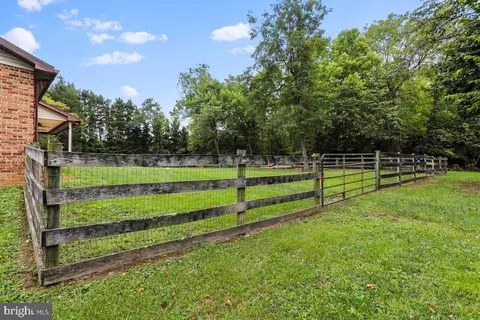Exterior - 314 Ashton Dr, Falling Waters, WV 25419 photo 1 of 2