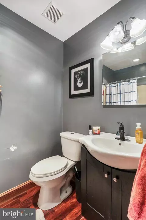 Bath - 314 Ashton Dr, Falling Waters, WV 25419 photo 3 of 3