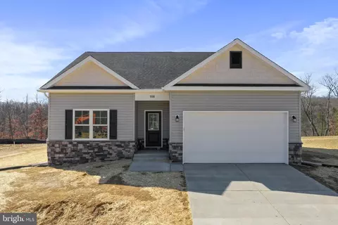 166 Larimar Ln, Inwood, WV 25428