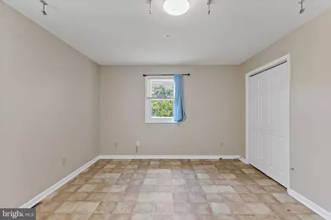 432 Regency Dr, Falling Waters, WV 25419 photo 31