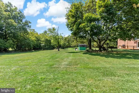 432 Regency Dr, Falling Waters, WV 25419 photo 17