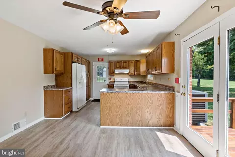 432 Regency Dr, Falling Waters, WV 25419 photo 20