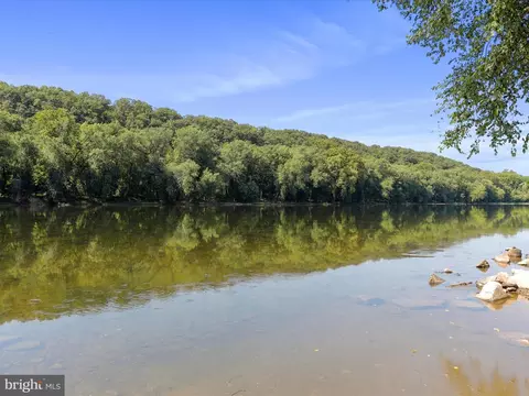 View/Area - 53 Savage Ct, Falling Waters, WV 25419 photo 2 of 4