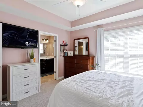 Bedroom - 53 Savage Ct, Falling Waters, WV 25419 photo 9 of 10