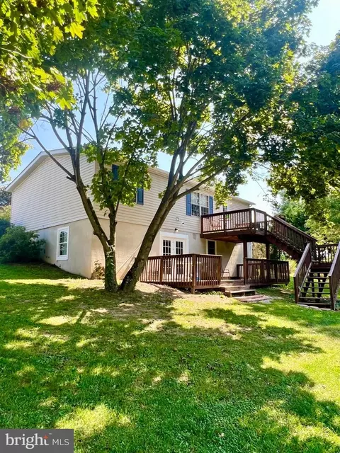 13255 Back Creek Valley Rd, Hedgesville, WV 25427