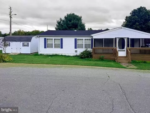 57 Appomatox Dr, Martinsburg, WV 25403