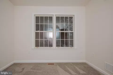 Bedroom - 251 Morningside Dr, Falling Waters, WV 25419 photo 2 of 5