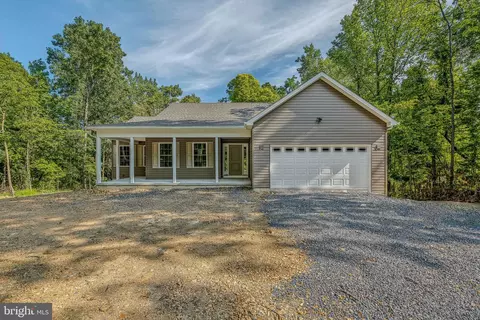 413 Rugged Trl, Hedgesville, WV 25427