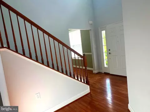 Entry Way - 31 Durham Ct, Falling Waters, WV 25419 photo 3 of 8