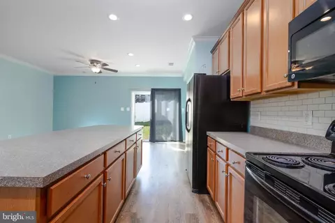 39 Streamside Pl, Falling Waters, WV 25419 photo 10
