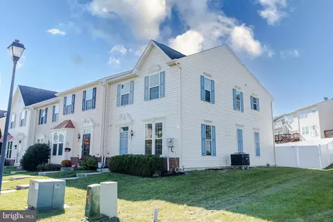 39 Streamside Pl, Falling Waters, WV 25419 photo 2