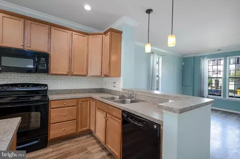39 Streamside Pl, Falling Waters, WV 25419 photo 9