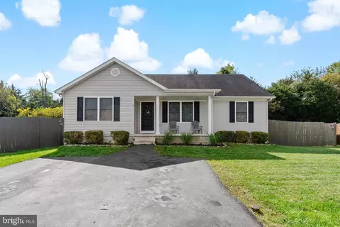 2 Gibson Rd, Inwood, WV 25428