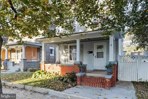 227 S Illinois Ave, Martinsburg, WV 25401