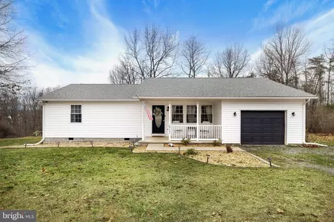 512 Salvation Rd, Martinsburg, WV 25405