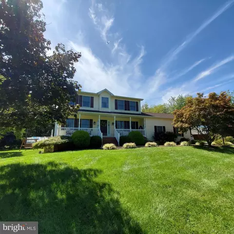 81 Mosby Ct, Martinsburg, WV 25404