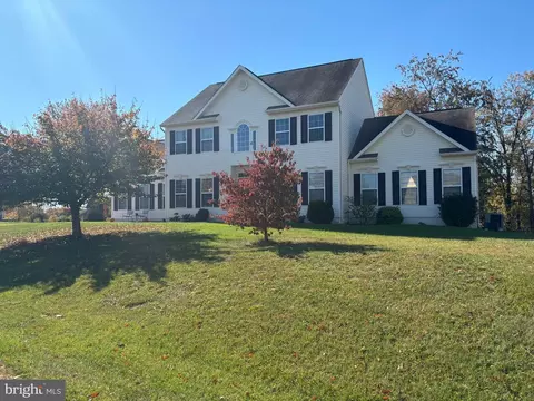 118 Rippling Waters Way, Falling Waters, WV 25419