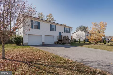 91 Heights Ave, Martinsburg, WV 25404