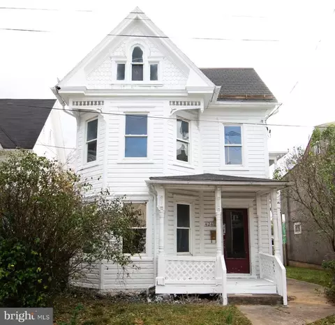 424 Virginia Ave, Martinsburg, WV 25401