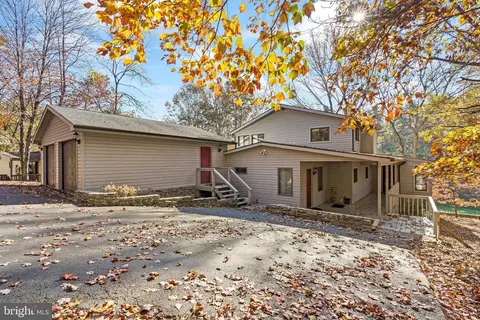 120 Trailblazer Ln, Hedgesville, WV 25427
