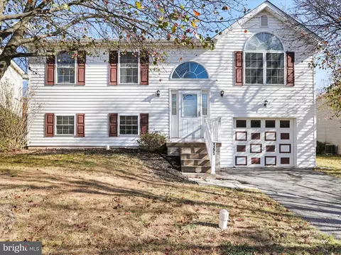 565 Universe Dr, Martinsburg, WV 25404