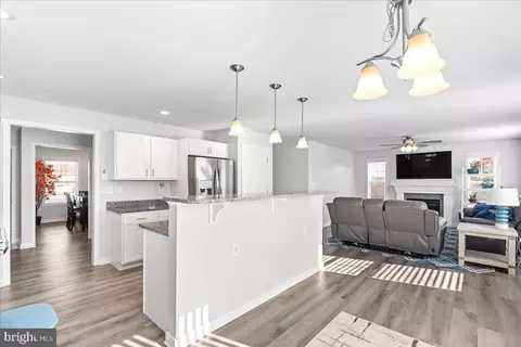 138 Asa Ct, Martinsburg, WV 25405