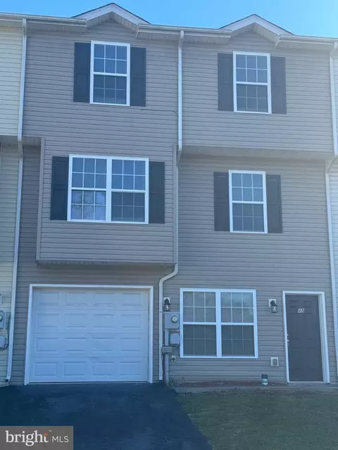 48 Morningstar Dr, Hedgesville, WV 25427