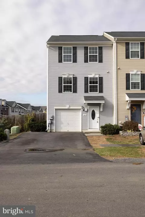 64 Natural Way, Martinsburg, WV 25404