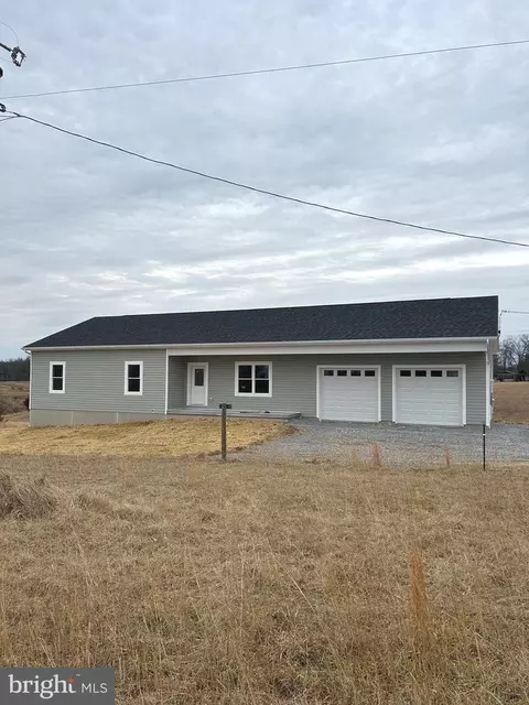 772 Providence Church Rd, Hedgesville, WV 25427