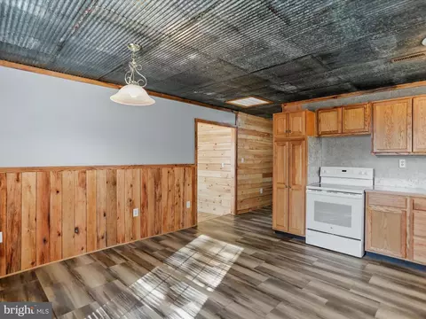 Entry Way - 424 Raging River Rd, Falling Waters, WV 25419 photo 1 of 1