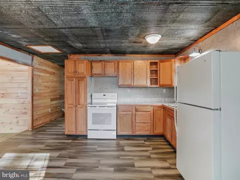 Kitchen - 424 Raging River Rd, Falling Waters, WV 25419 photo 1 of 1