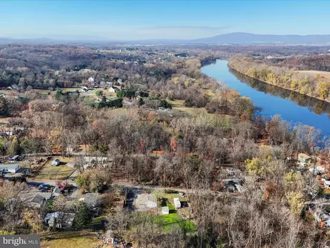 View/Area - 424 Raging River Rd, Falling Waters, WV 25419 photo 7 of 15