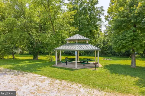 Exterior - 38 Streamside Pl, Falling Waters, WV 25419 photo 6 of 10