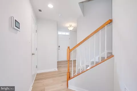 Entry Way - 38 Streamside Pl, Falling Waters, WV 25419 photo 2 of 7