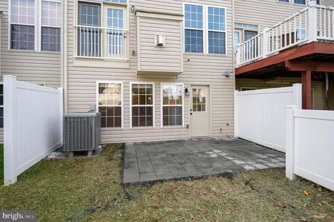 Exterior - 38 Streamside Pl, Falling Waters, WV 25419 photo 4 of 10