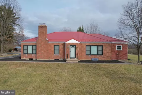 1925 Paynes Ford Rd, Martinsburg, WV 25405