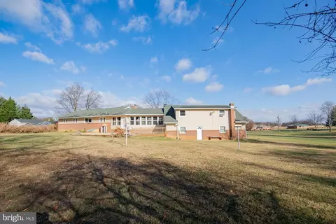 Exterior - 115 Dove Ln, Falling Waters, WV 25419 photo 11 of 15
