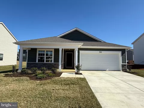 50 Call Ct, Martinsburg, WV 25403