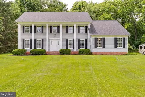 47 Shireoaks Dr, Martinsburg, WV 25403